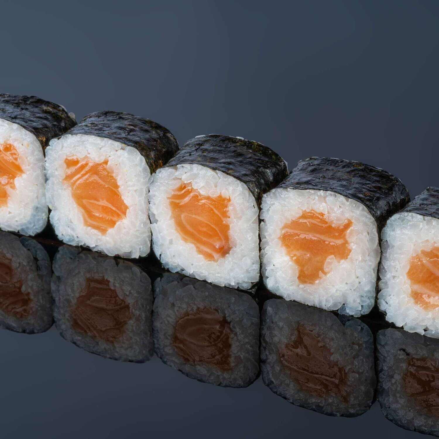 Hosomaki Sake (Salmon)