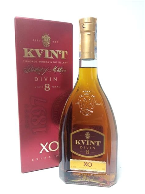 Kvint Divin Xo 8y 40% Red Karbis